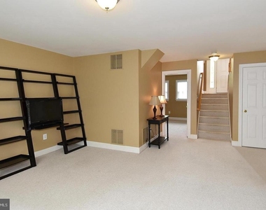 4281 Kearny Lane - Photo Thumbnail 20