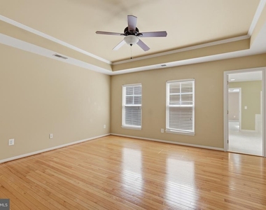 9135 Stonegarden Drive - Photo Thumbnail 17