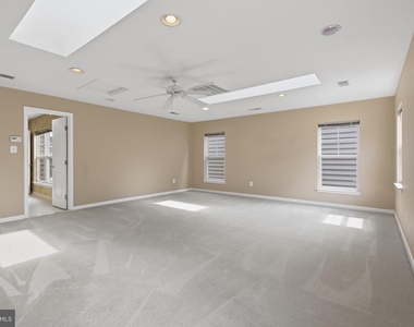 9135 Stonegarden Drive - Photo Thumbnail 22