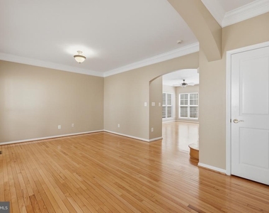 9135 Stonegarden Drive - Photo Thumbnail 3