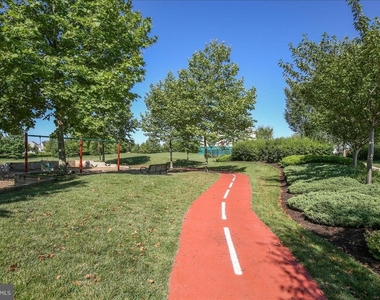 246 Norland Knoll - Photo Thumbnail 55
