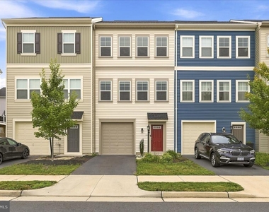 246 Norland Knoll - Photo Thumbnail 1