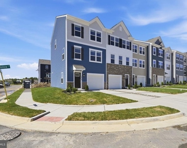 131 Willett Hollow Street - Photo Thumbnail 1