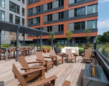 1055 N Fairfax Street - Photo Thumbnail 133
