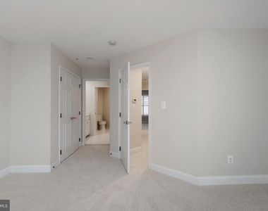 9 Franklin Street - Photo Thumbnail 21