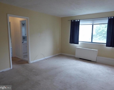 3515 Washington Boulevard - Photo Thumbnail 2