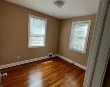 4724 7th Road N - Photo Thumbnail 16