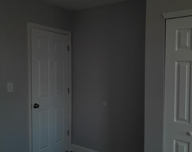 3030 Clifford Street - Photo Thumbnail 16