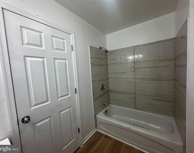 1813 N Gratz Street - Photo Thumbnail 15