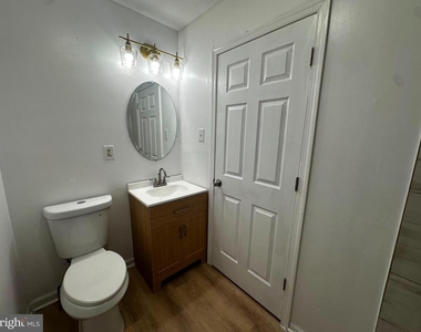 1813 N Gratz Street - Photo Thumbnail 16