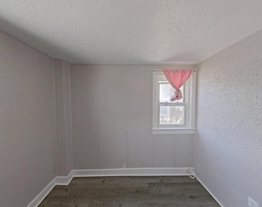 5200 Montour Street - Photo Thumbnail 6