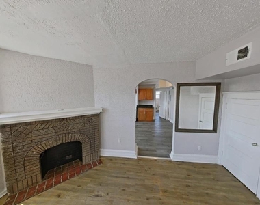 5200 Montour Street - Photo Thumbnail 1