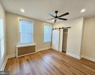 2525 E Madison Street - Photo Thumbnail 9