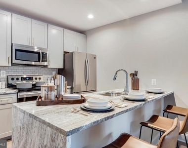 30 N 23rd Street - Photo Thumbnail 8