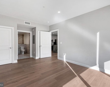 30 N 23rd Street - Photo Thumbnail 19
