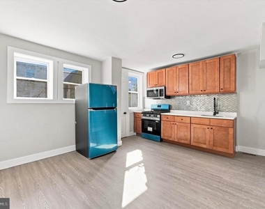 5840 Crittenden Street - Photo Thumbnail 4