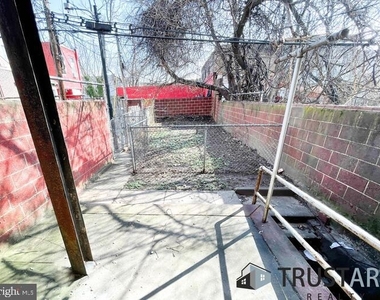 2321 N 25th Street - Photo Thumbnail 9
