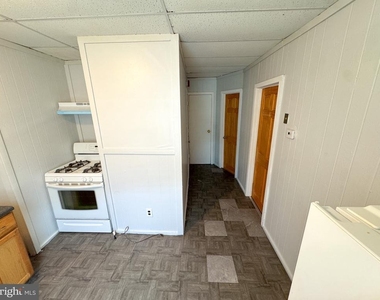 3345 Frankford Avenue - Photo Thumbnail 1