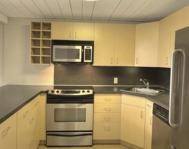 2300 Walnut Street - Photo Thumbnail 25