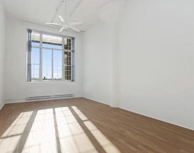 2300 Walnut Street - Photo Thumbnail 26