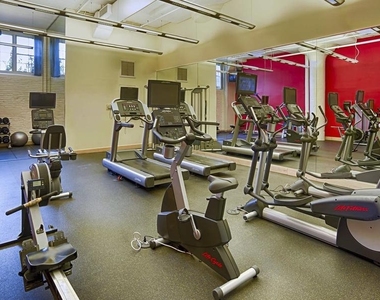 2300 Walnut Street - Photo Thumbnail 12