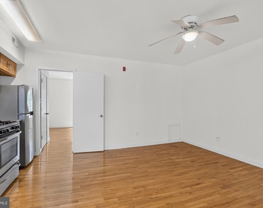 4307 Locust Street - Photo Thumbnail 5
