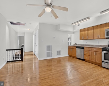 4307 Locust Street - Photo Thumbnail 2
