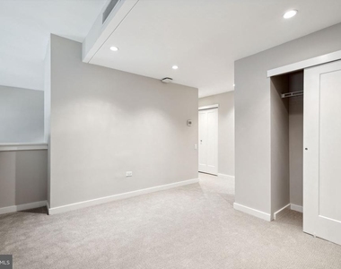 875 Sansom Street - Photo Thumbnail 26