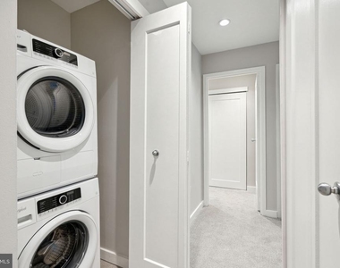 875 Sansom Street - Photo Thumbnail 18