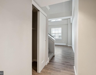 875 Sansom Street - Photo Thumbnail 11