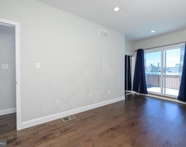 1439 N Newkirk Street - Photo Thumbnail 22