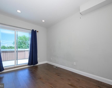 1439 N Newkirk Street - Photo Thumbnail 23