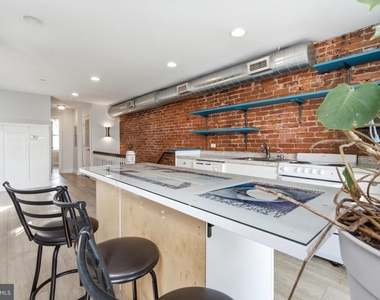 651 N 33rd Street - Photo Thumbnail 22