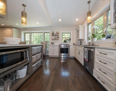 602 Montgomery School Lane - Photo Thumbnail 7