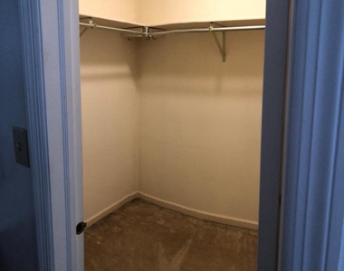 975 Byers Avenue - Photo Thumbnail 11