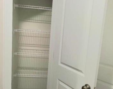 242 Talucci Drive - Photo Thumbnail 19