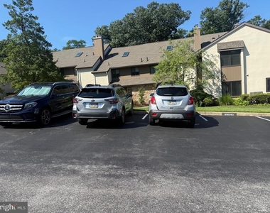 14 Oak Knoll Drive - Photo Thumbnail 1