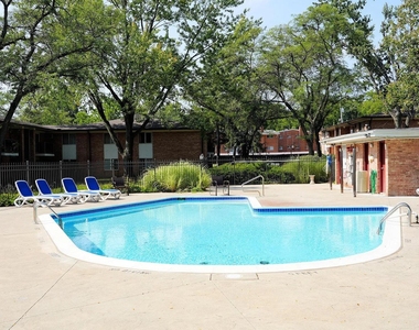 1225 Island Drive - Photo Thumbnail 14