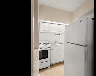 318 N Matlack Street - Photo Thumbnail 13