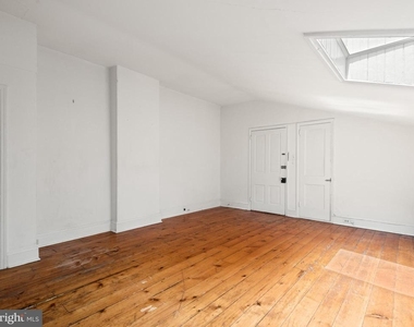 318 N Matlack Street - Photo Thumbnail 11
