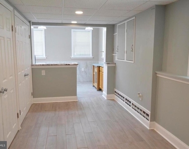 3131 Clive Avenue - Photo Thumbnail 4