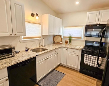 52 Nancy Drive - Photo Thumbnail 19