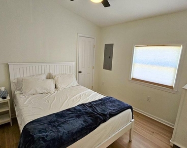 52 Nancy Drive - Photo Thumbnail 22