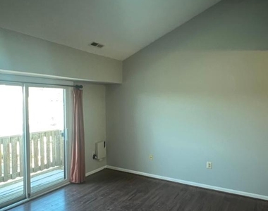 1315 Ravens Crest Drive - Photo Thumbnail 2