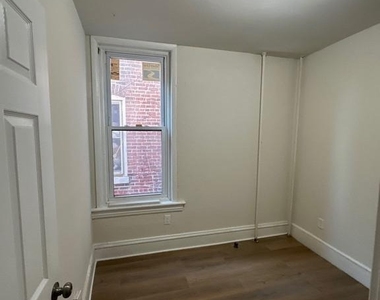 119 Tyler Street - Photo Thumbnail 11