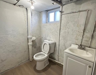 119 Tyler Street - Photo Thumbnail 20