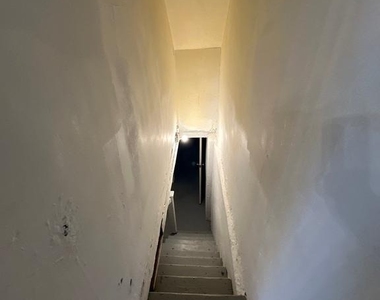 119 Tyler Street - Photo Thumbnail 16
