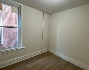 119 Tyler Street - Photo Thumbnail 10