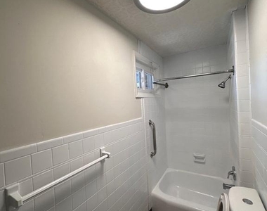 119 Tyler Street - Photo Thumbnail 8