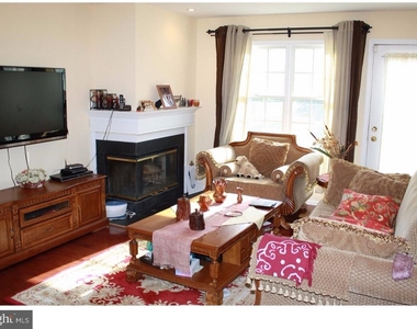 25 Benjamin Rush Lane - Photo Thumbnail 7